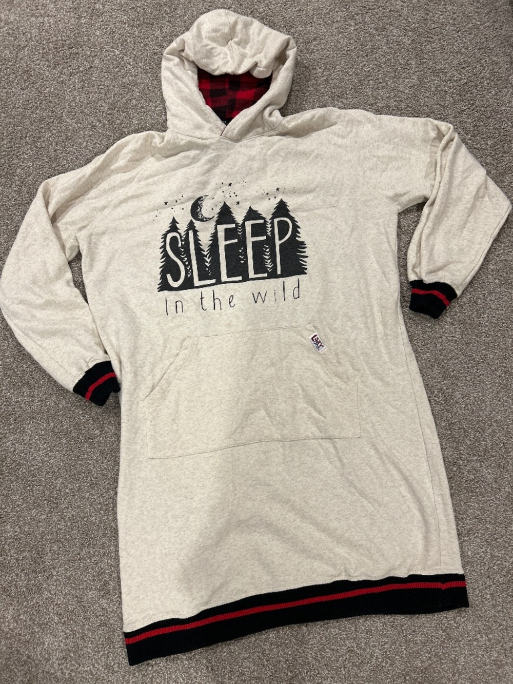 LAZY ONE Sleep in the wild Hoodie UNISEX cabin winter sz L/X “sleep in the wild”